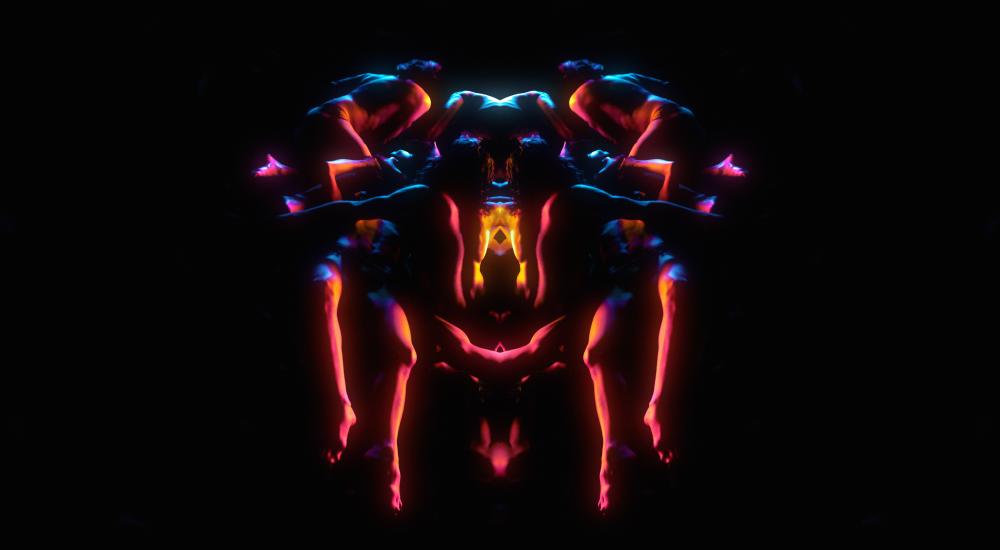 Monument 0.10/ The Living Monument
