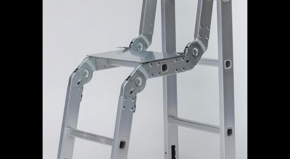 ADAF - nieuw ontworpen stoelladder