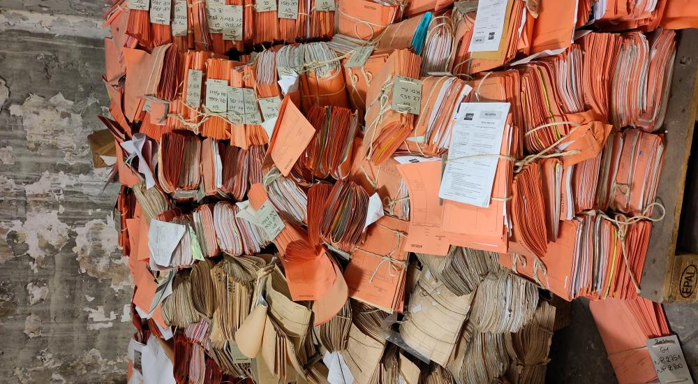 papierwerk in archief justitiepaleis