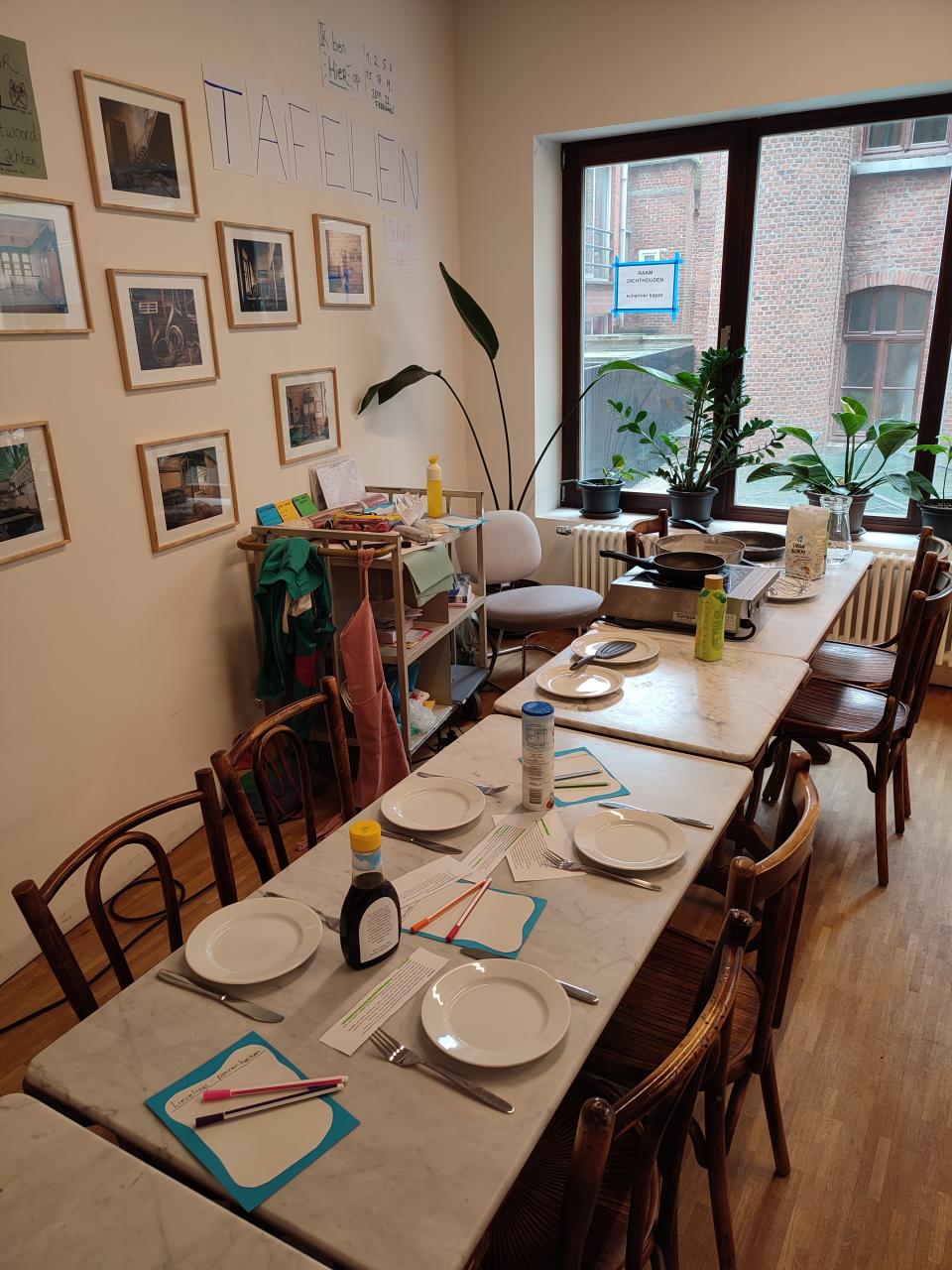 A set table