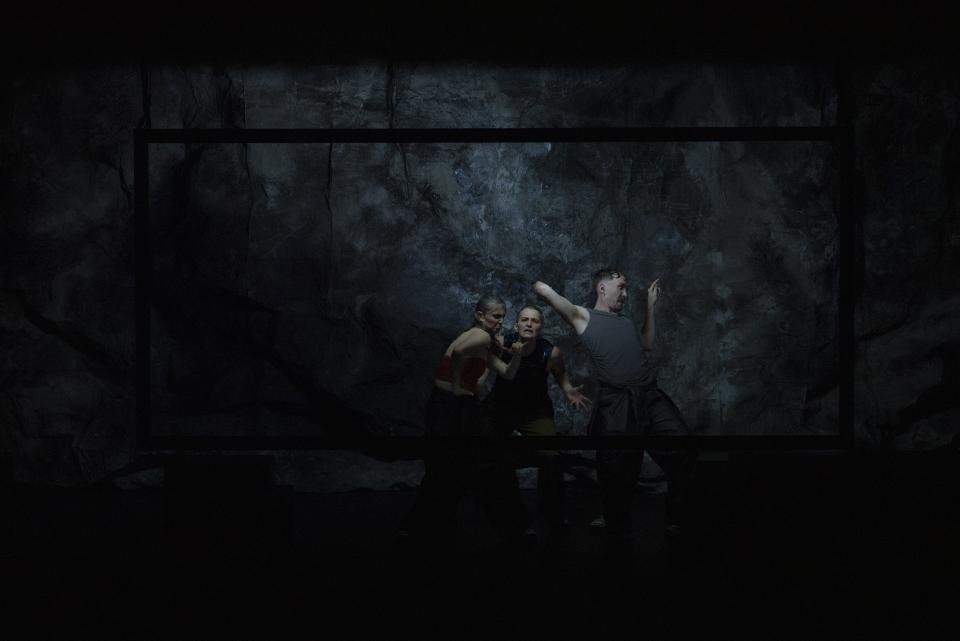 3 performers